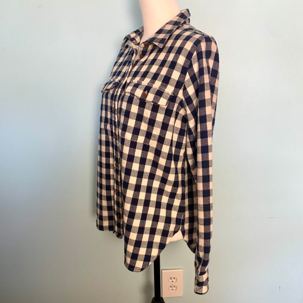 J. Crew Shirt-Jacket in Buffalo Check Flannel Size Medium - Picture 6 of 9